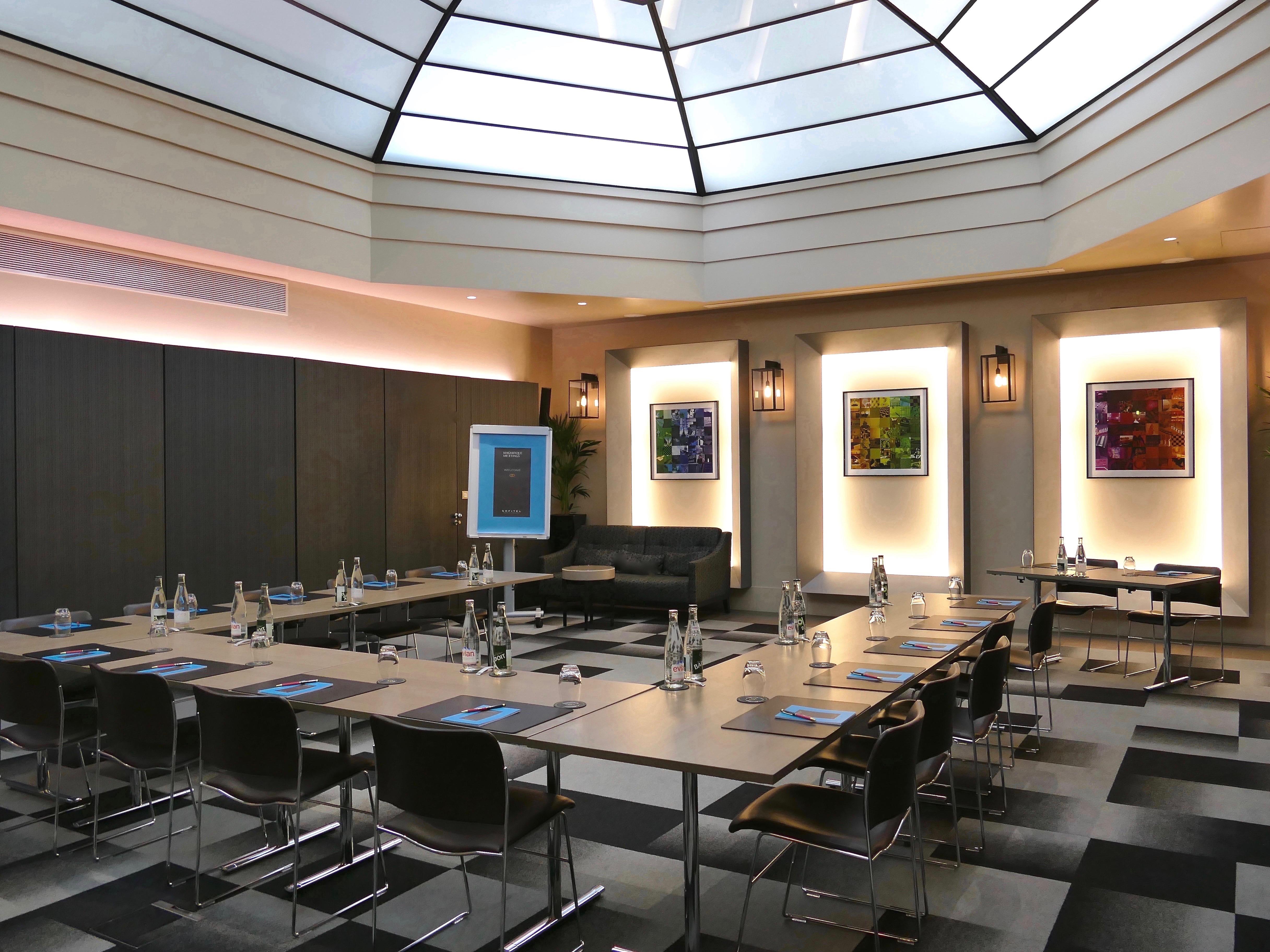 Готель Sofitel Paris Arc De Triomphe Екстер'єр фото